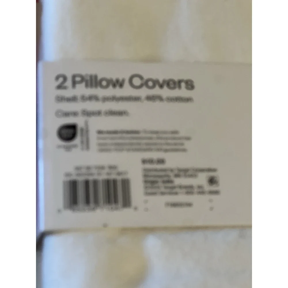 Room Essentials King Pillowcase Set White Easy-Care Cotton Blend lot of 2